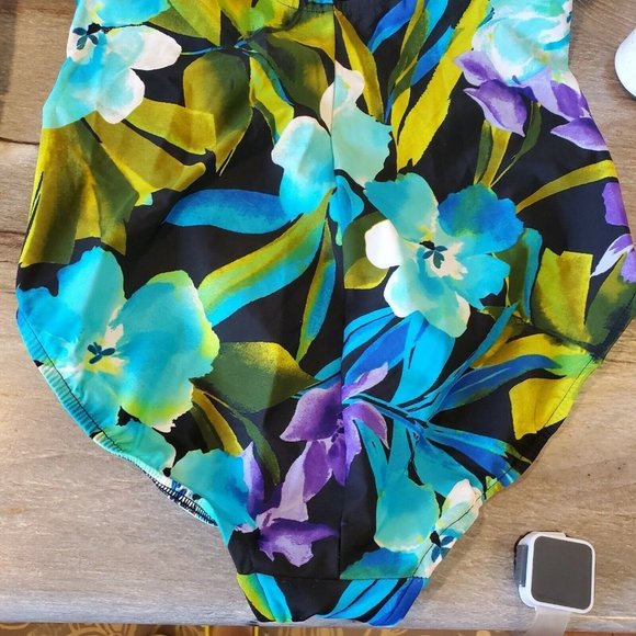 NWOT Slim Shaper Tropical Floral One Piece Swimsuit Slimming Ruching Missy 14 - Picture 6 of 10